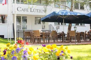 Hotel Luetzow Berlim Exterior foto