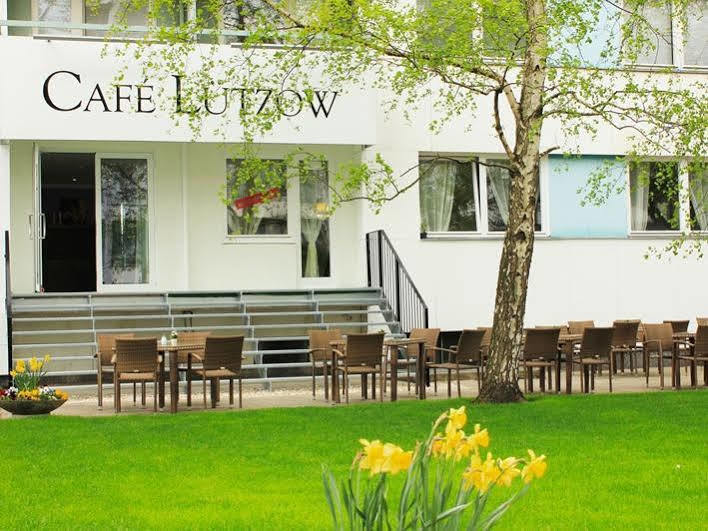 Hotel Luetzow Berlim Exterior foto
